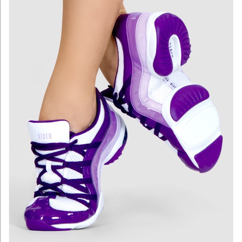 Bloch “wave” adult dance sneaker size9.5
